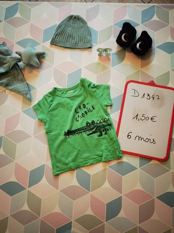 D1347 - tee-shirt garçon 6 mois