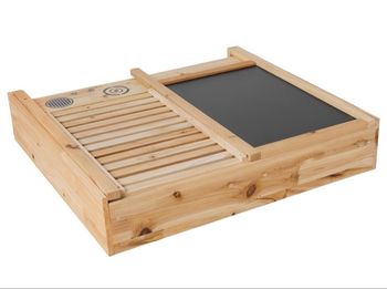 Bac à sable avec mur d’eau 