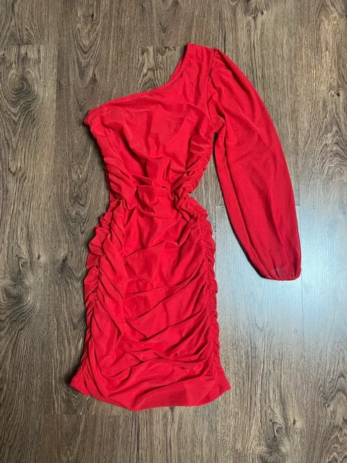 robe shein taille S rouge