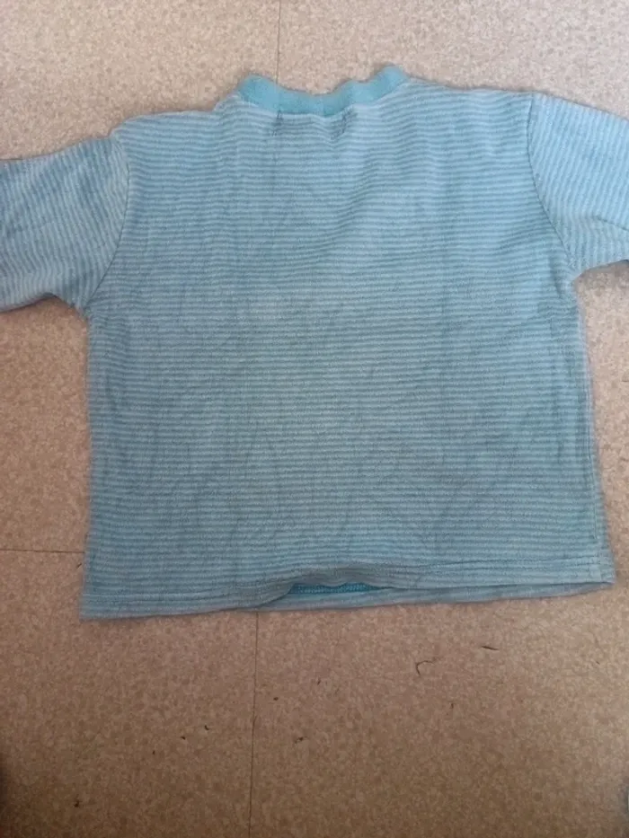Haut de pyjama 5ans - photo numéro 2