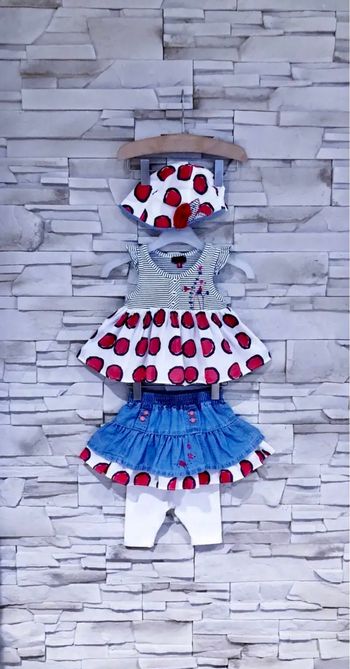 CATIMINI - ENSEMBLE 4P BÉBÉ FILLE VOLANTS, BRODERIES FLEURS & FANTAISIES 6M