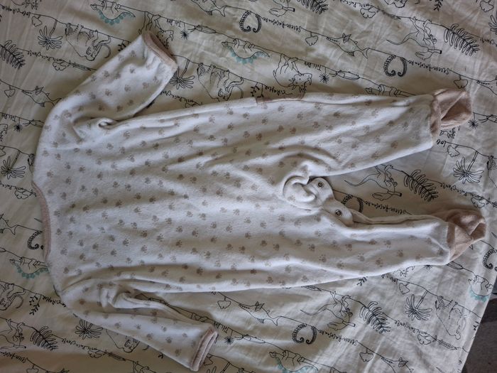 Dors-bien/pyjama velours bébé 9 mois - photo numéro 4