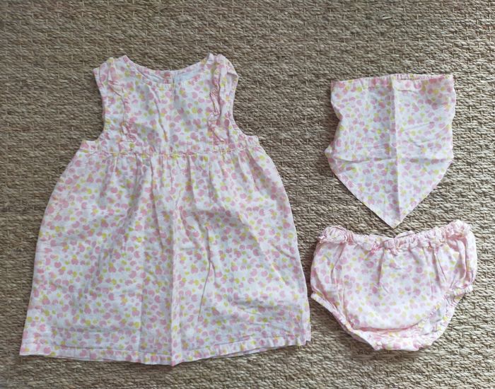 Lot vêtements fille 12-18 mois - photo numéro 2