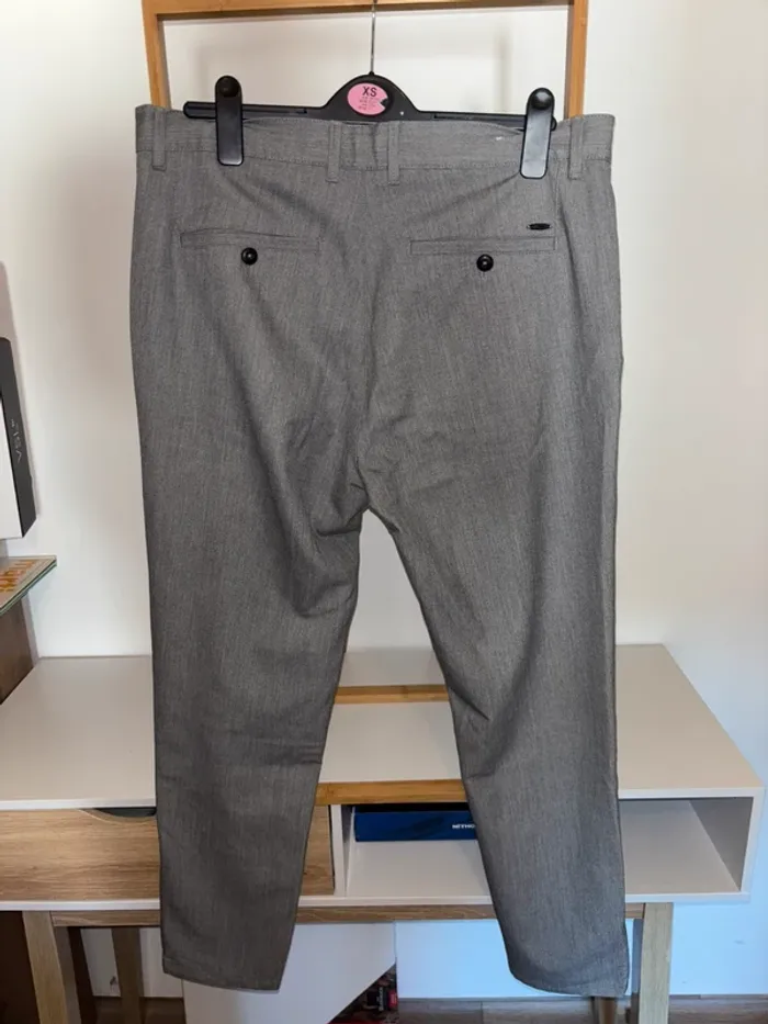 Chinos - photo numéro 2