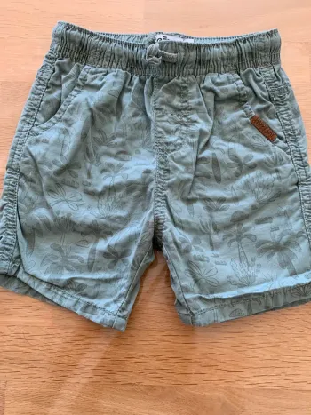 Short 2 ans