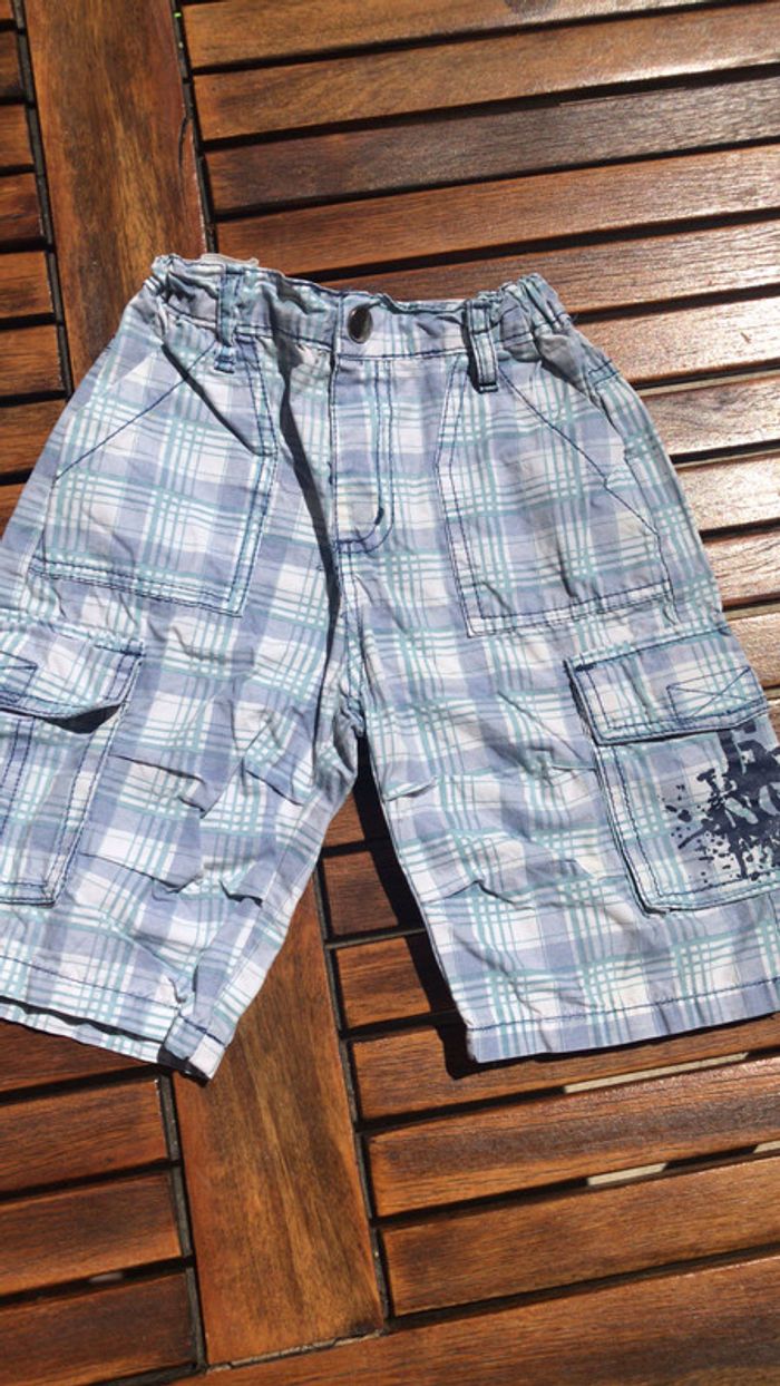 Lot de 3 shorts/ bermudas 18 mois - photo numéro 9