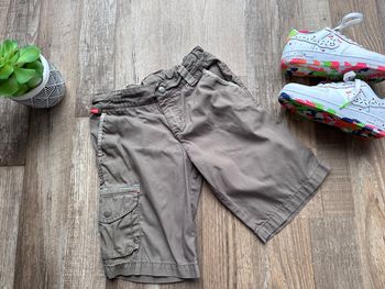 - Short Quechua     - 8 ans - Très bon état  