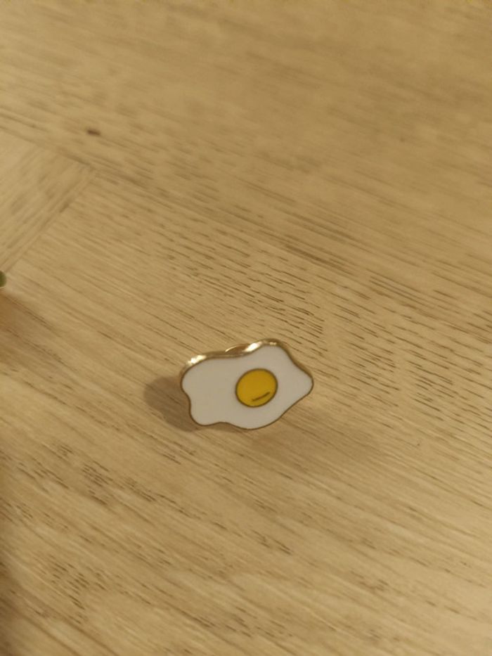 Pin's oeuf au plat - photo numéro 2