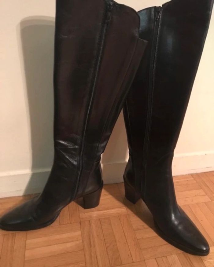 Bottes cuir - 36 - photo numéro 3
