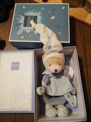 Doudou hochet nounours
