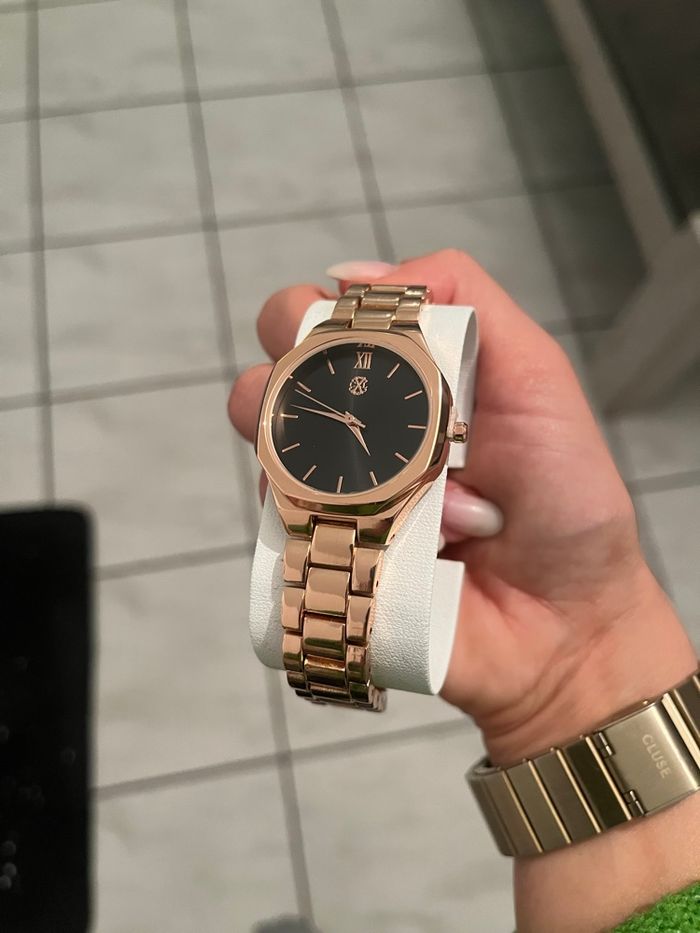 Montre femme - photo numéro 5