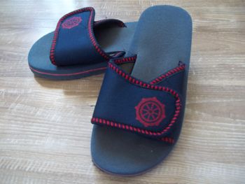 Claquette bleu Marine