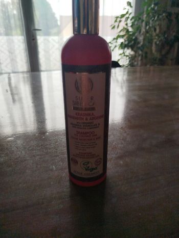 Shampooing cheveux coloré