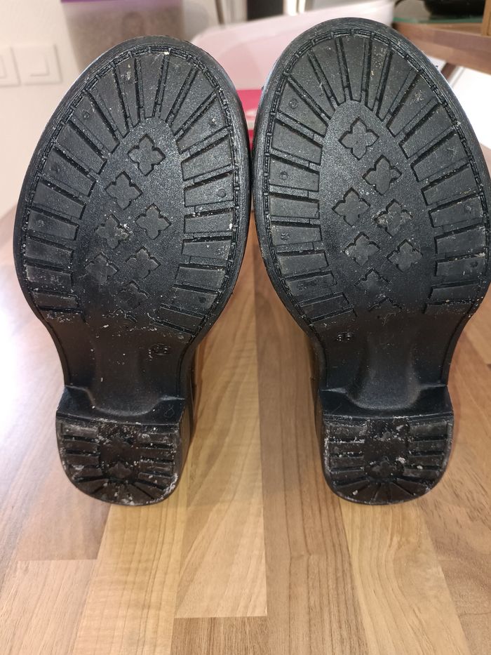 Bottes de pluie noires 36 - photo numéro 7