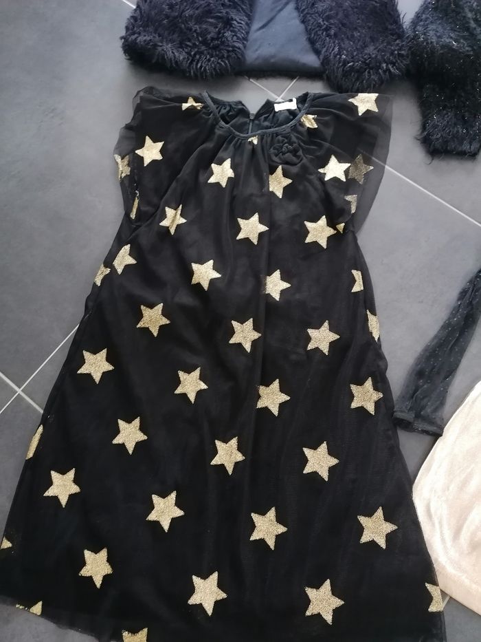 Lot tenues pour les fêtes - photo numéro 2