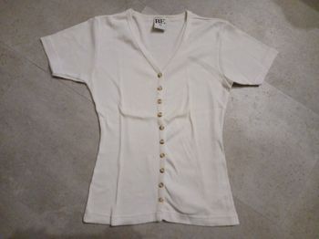 Top boutonné devant blanc cassé cotelé Taille S-M Basic essential Neuf