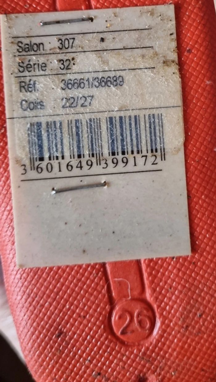 Chaussons à lacer neuf p26 - photo numéro 2