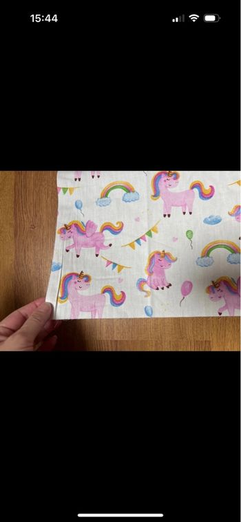 Morceau de tissu licorne arc en ciel 56*45cm neuf