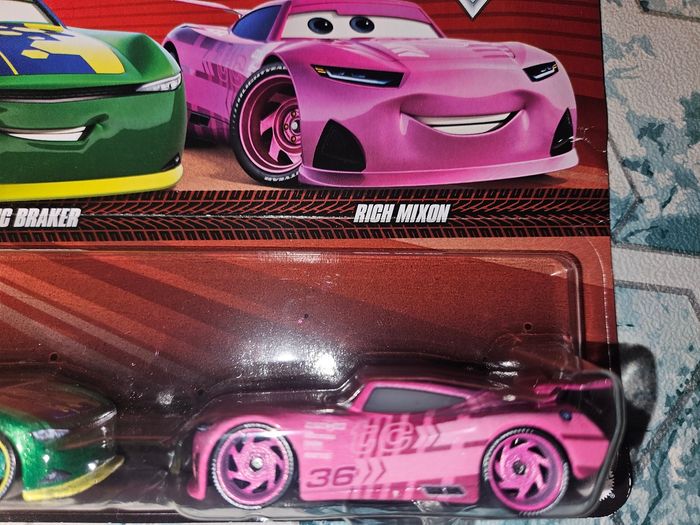 2 voitures cars métal Disney Pixar Mattel neuves sous blister    Eric Braker & Rich Mixon - Movie Mo - photo numéro 3