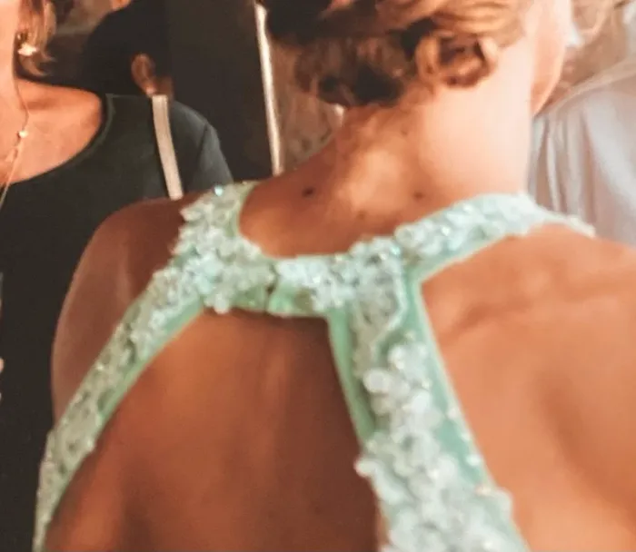 Robe de soirée - photo numéro 4