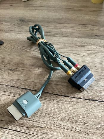 câble peritel Xbox 360 Microsoft