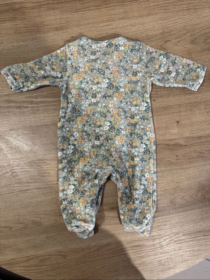 Pyjama - photo numéro 2