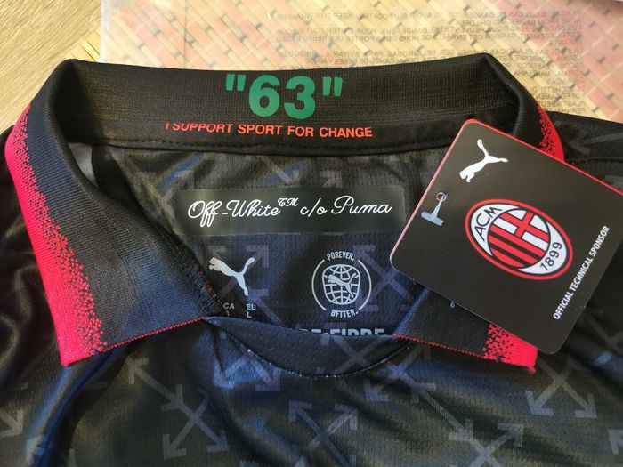 Maillot de foot AC MIlan - photo numéro 6