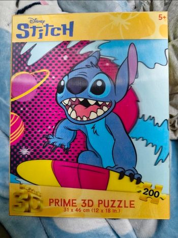 puzzle 3D Disney Stitch de 200 pièces.