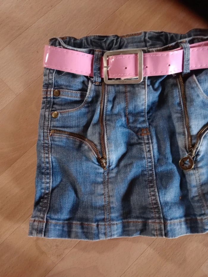 Lot de jupe fille 6 ans en jean c 85 - photo numéro 7