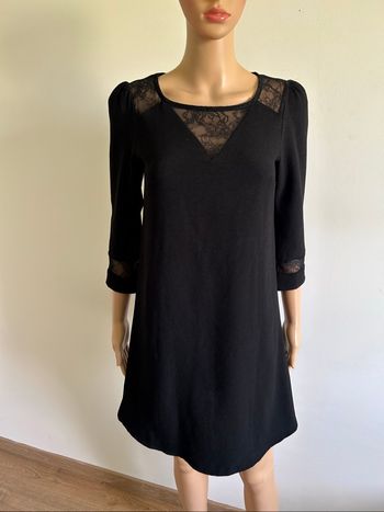 Robe noire neuve avec dentelle Morgan taille 34 (valeur 60€)