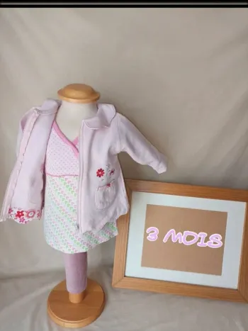 Ensemble trois pièces fille 3 mois