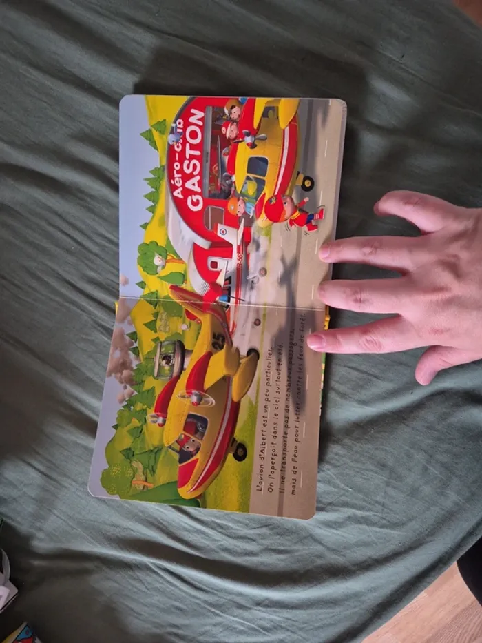 Livre ptit garçon le canadair d'Albert - photo numéro 3