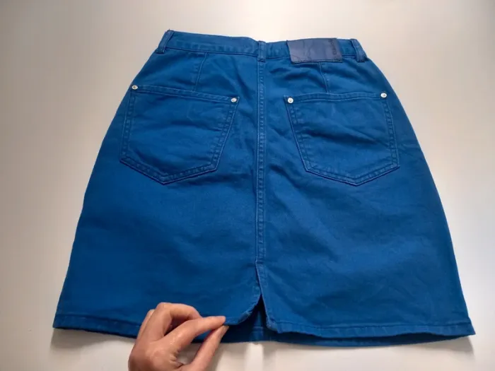Jolie jupe bleue Pull&Bear - photo numéro 4