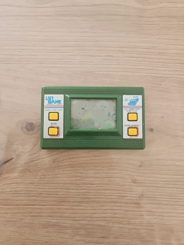 Jeux électronique type game watch