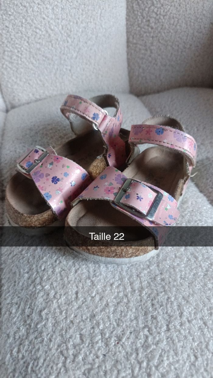 Sandale semelle liège motif fleuri taille 22 Chaussea