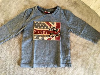 T-shirt manches longues tape à l’œil