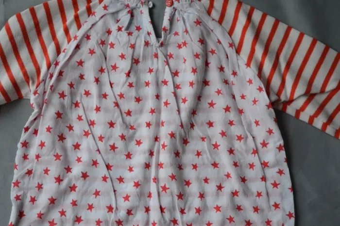 T-shirt IKKS Fille Rayé Étoiles Rouge & Blanc 5 ans - photo numéro 5