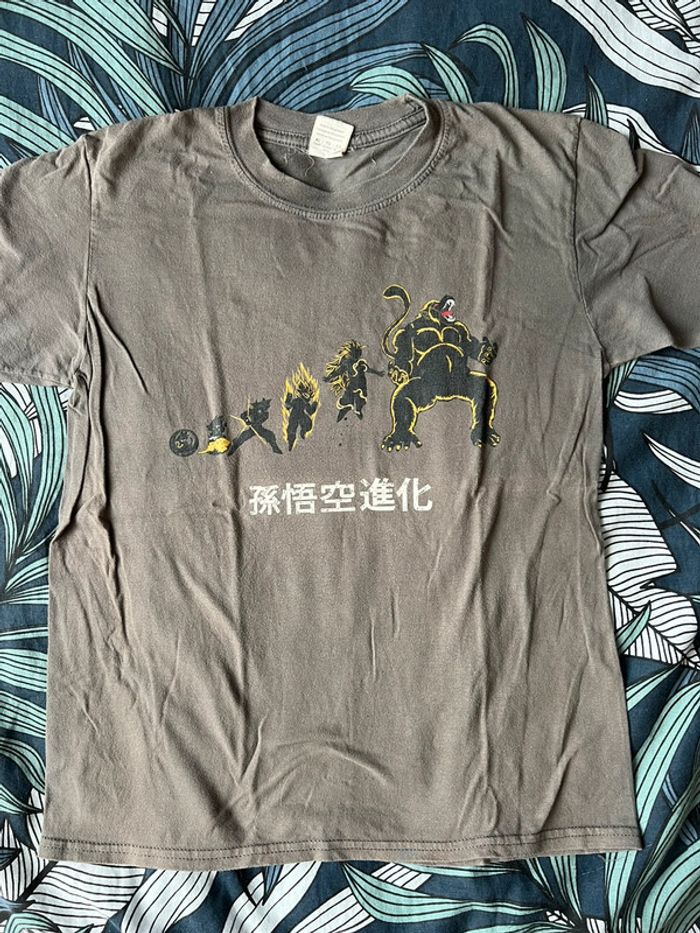 TEE shirt transformation dragon ball z taille 14 ans