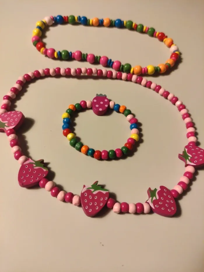 Bijoux fantaisie fille - photo numéro 2
