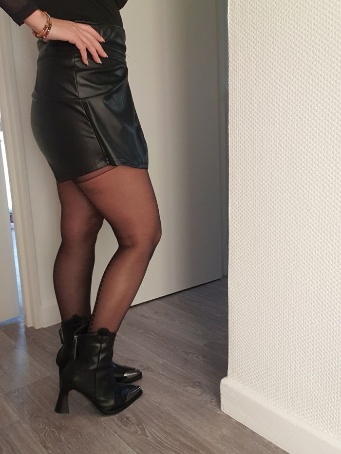 Short simili cuir - photo numéro 4