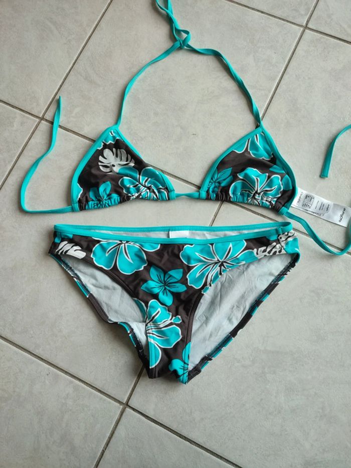 Maillot de bain 2 pièces tribord taille 42