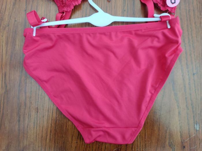 Ensemble lingerie - photo numéro 4