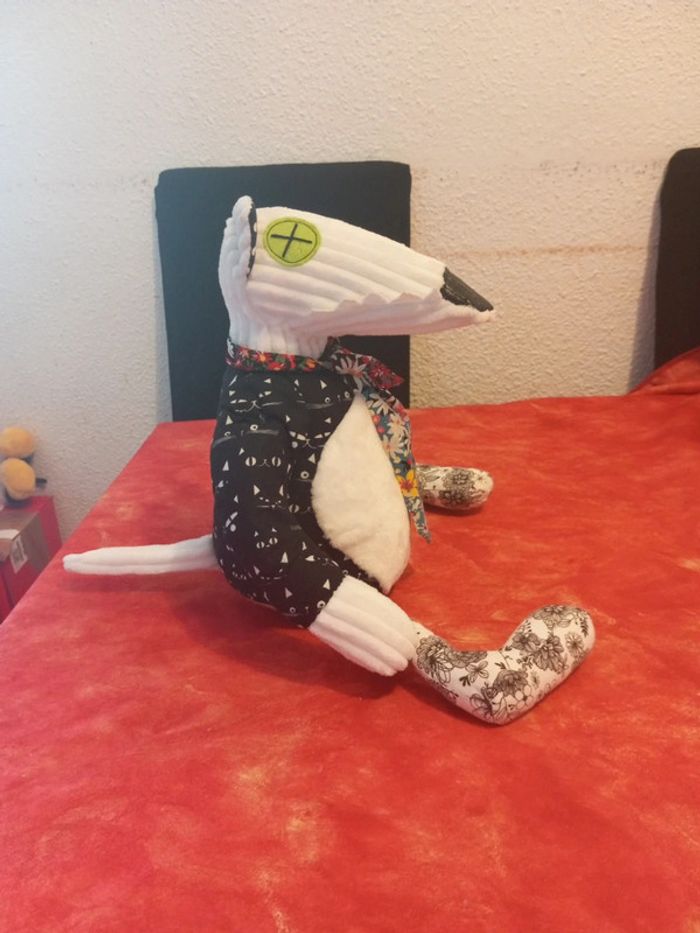 Grand loup patchwork avec cravate - photo numéro 10