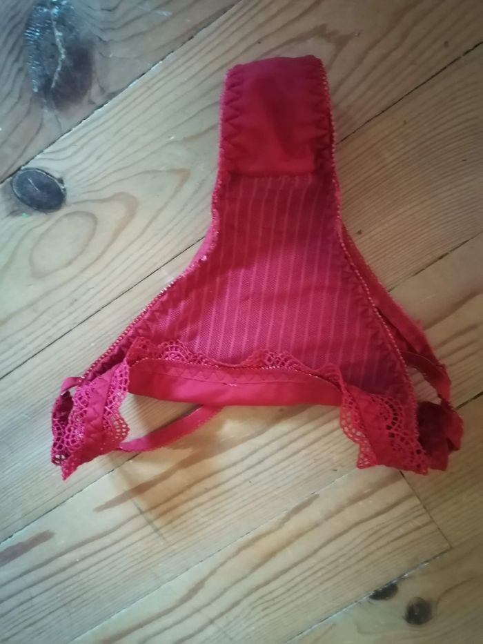 String taille 40
