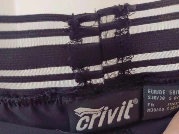 Short noir sport Crivit M 38/40 - photo numéro 4
