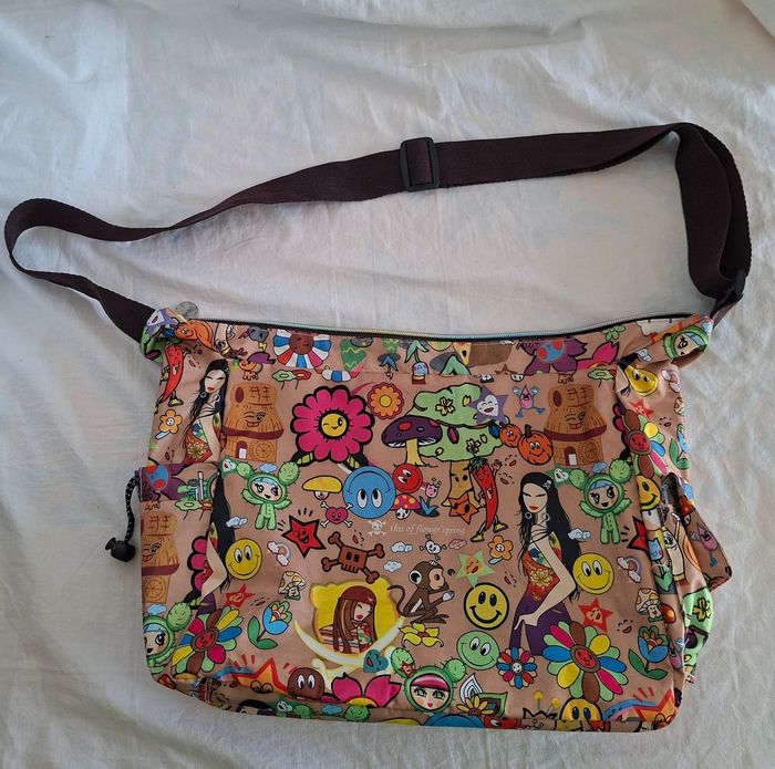 Sac avec smileys et personnages - photo numéro 3
