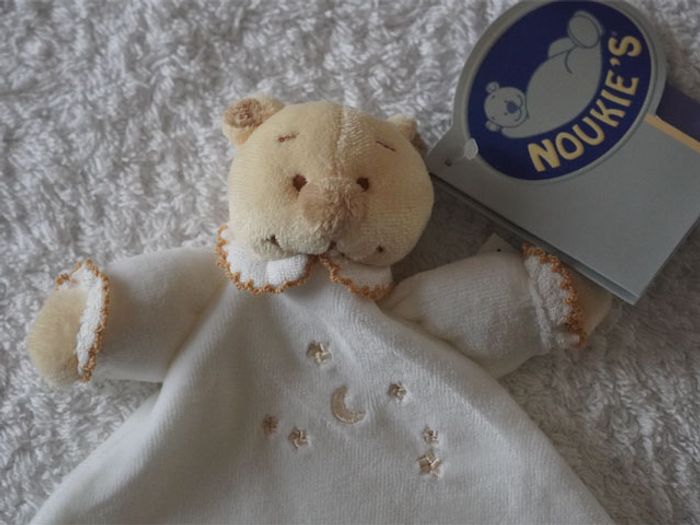 Doudou Ours beige/blanc Noukie's neuf avec étiquette - photo numéro 2