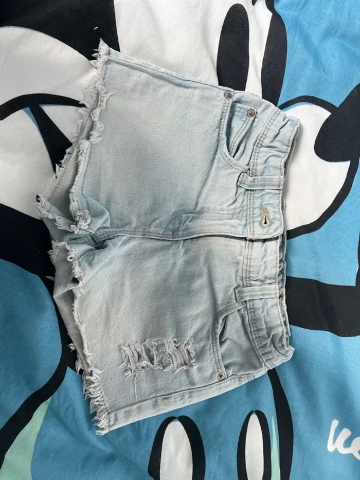 short en jean 6 ans - photo numéro 2