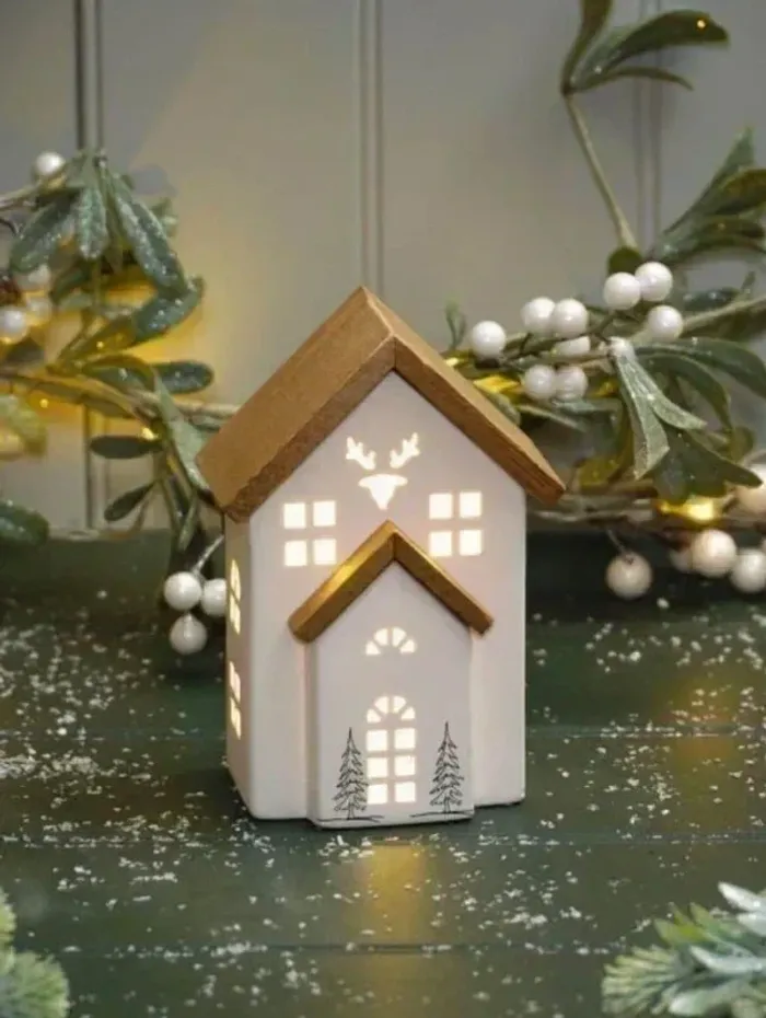 Jolie maisonnette blanche lumineuse en led - NEUVE - photo numéro 3