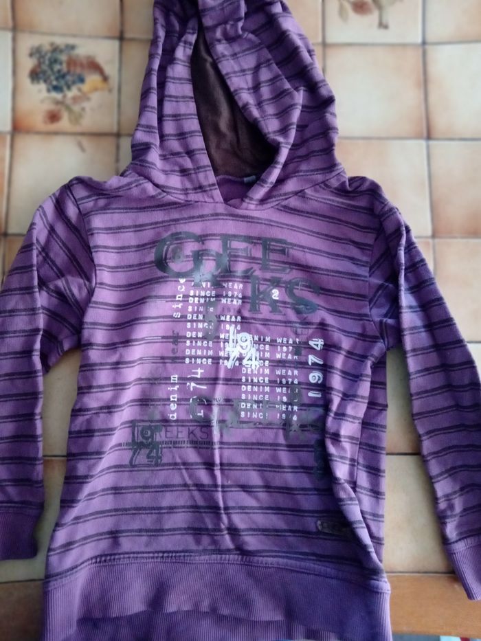 Pull a capuche